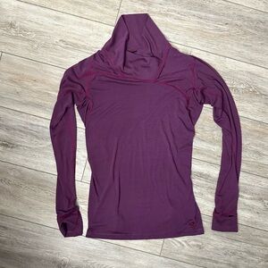 Mountain Hardwear Womens Base Layer Purple Small